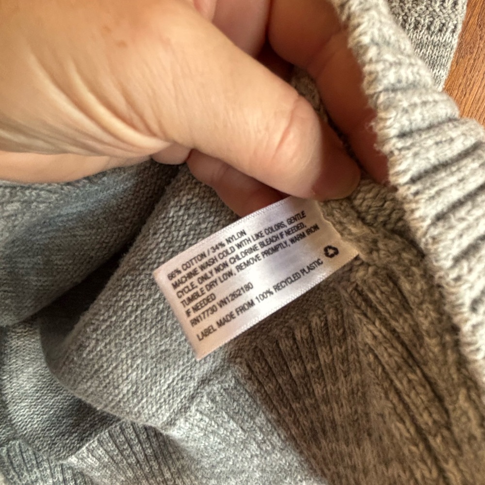 Men's Gray Button-Up Sweater - Picture 5 of 8